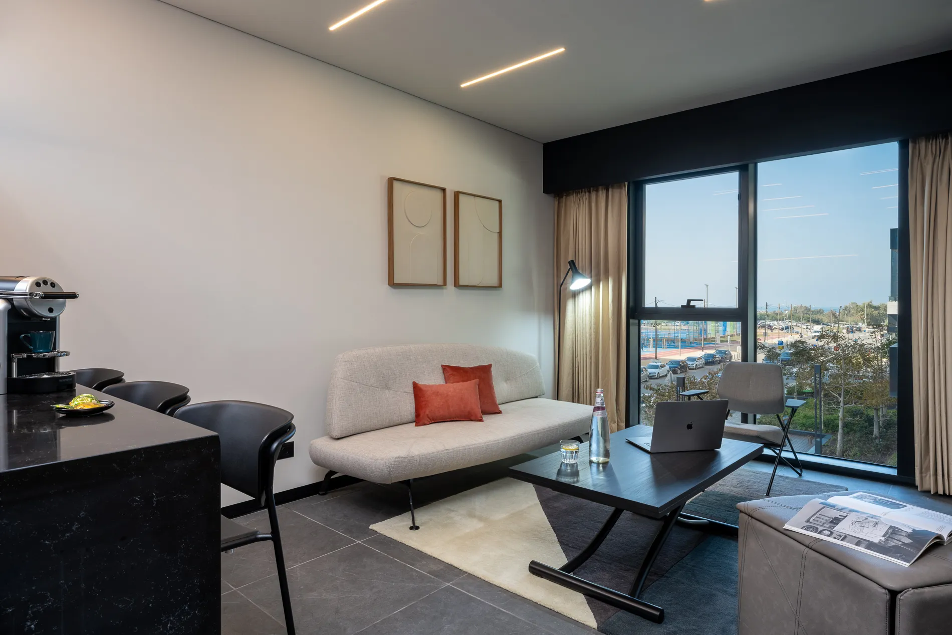 master Bat Yam - Sitting Area