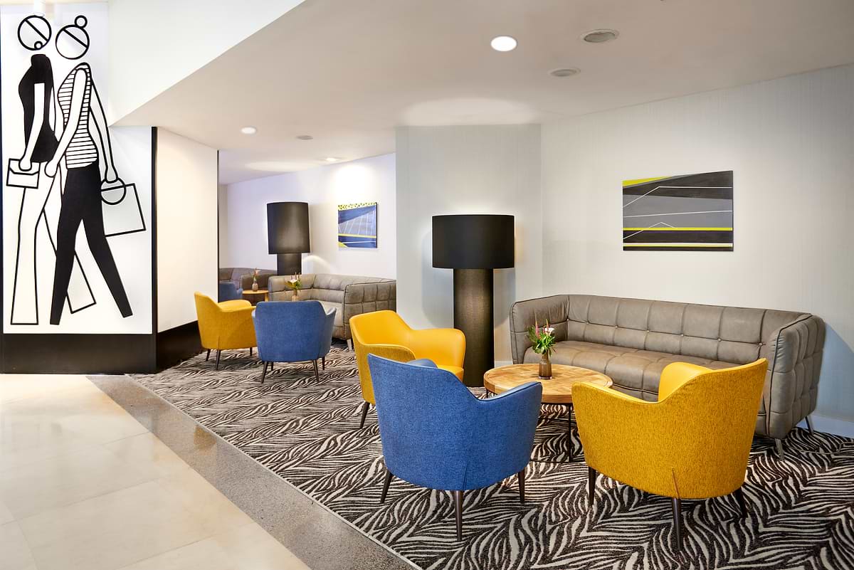 特拉维夫莱昂纳多城塔酒店 - 大堂