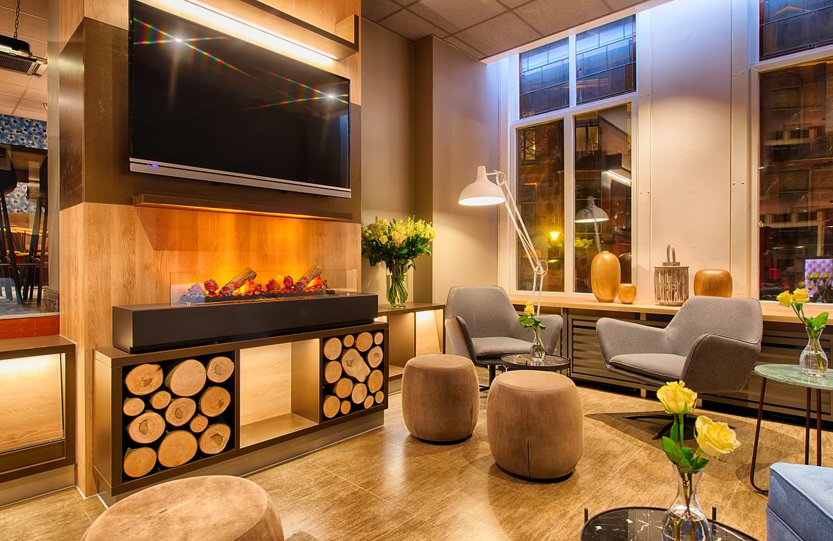 Leonardo Hotel Amsterdam City Center - Лобби