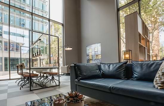 Leonardo Royal Hotel Barcelona Fira - Лобби