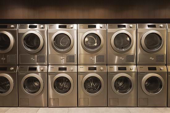 master Wola - Laundry Room