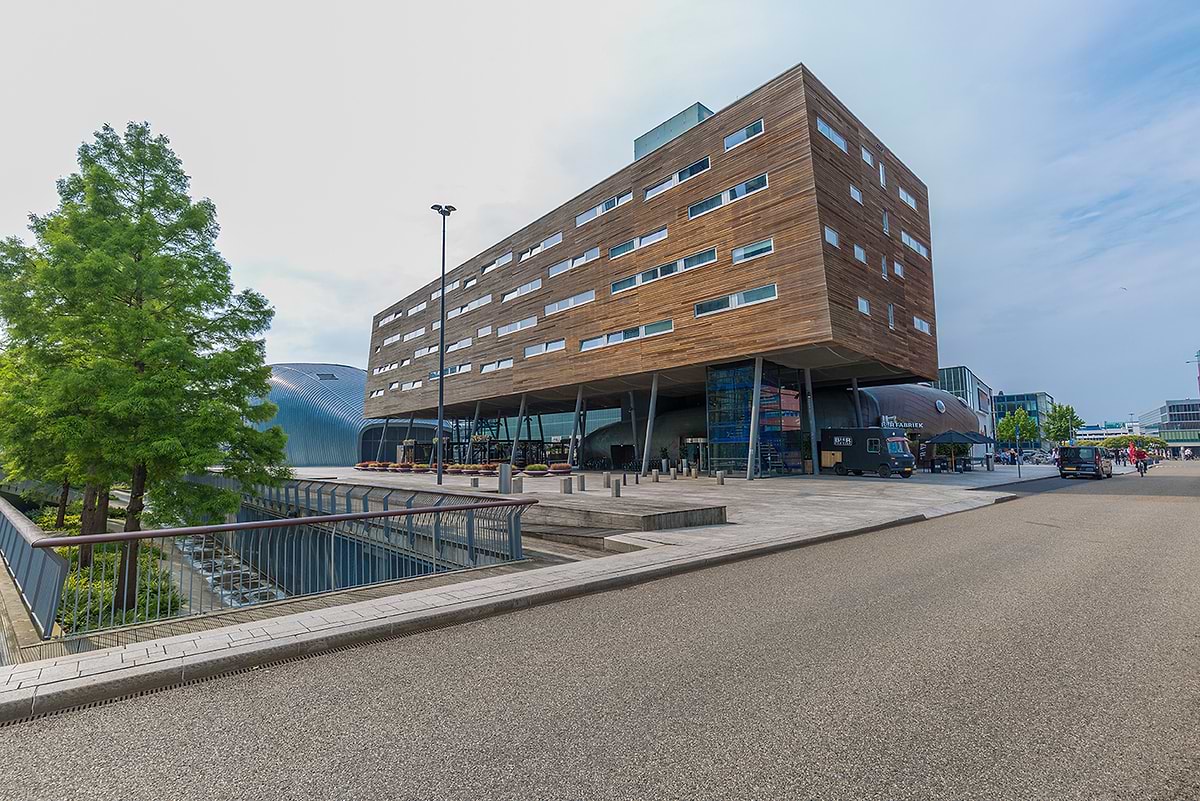 Leonardo Hotel Almere City Center - Na zewnątrz