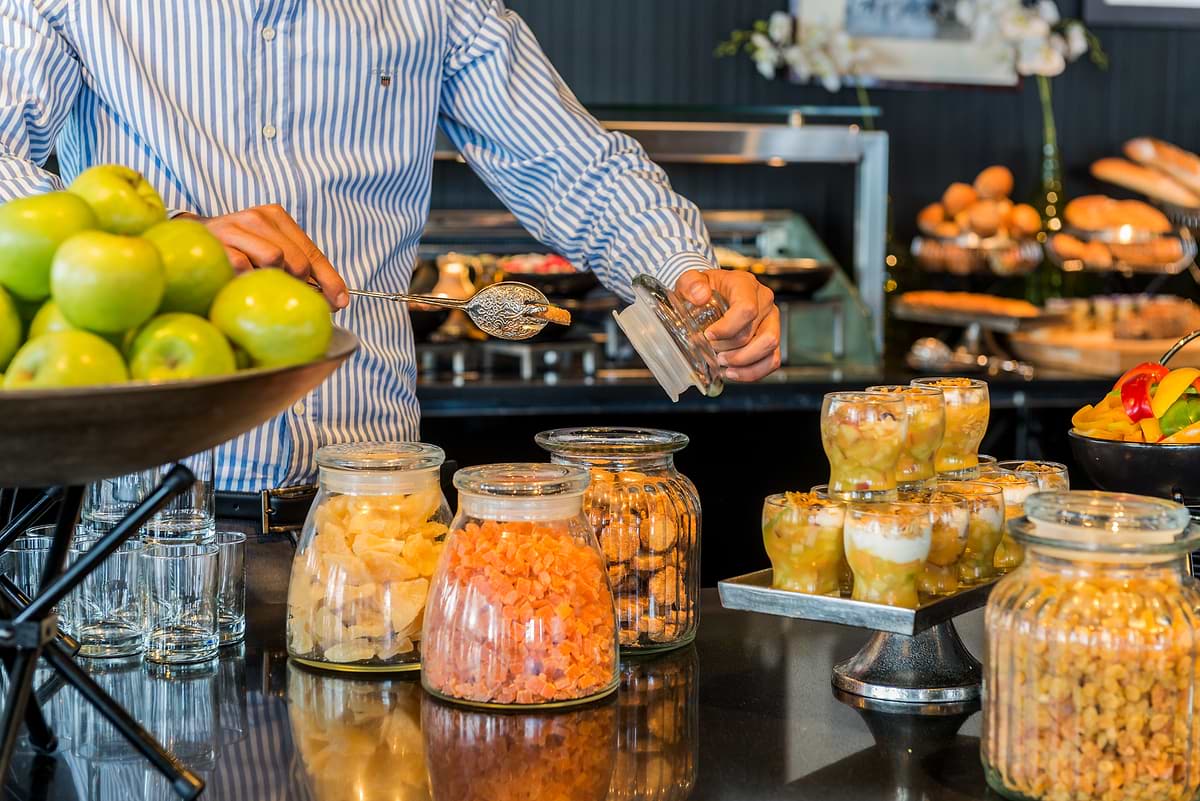 Leonardo Boutique Hotel Tel Aviv - Breakfast Buffet