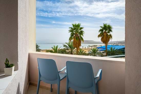 Leonardo Club Dead Sea - Superior Family Room