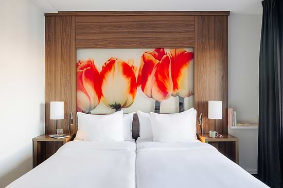 Leonardo Eden Hotel Amsterdam City Center – Comfort Room 1 Twin Bed