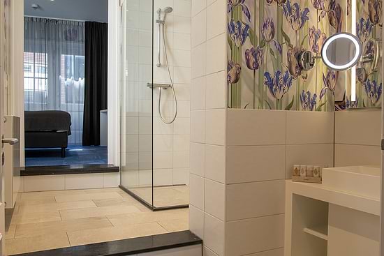 Leonardo Eden Hotel Amsterdam City Center - Superior Apartment 1 Double Bed