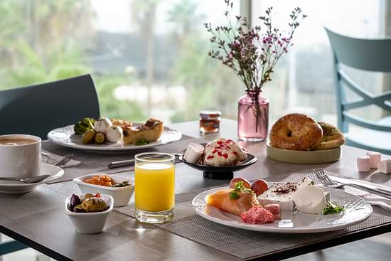 Leonardo Gordon Beach Tel Aviv - Breakfast