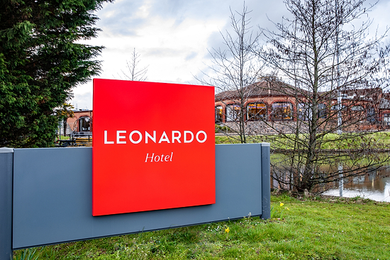Leonardo Hotel and Conference Venue Hinckley Island - Exterior Signage