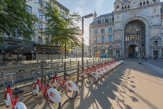Leonardo Hotel Antwerpen - Exterior