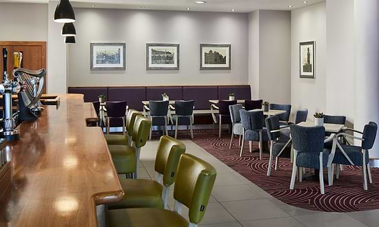 Leonardo Hotel Bradford - Bar