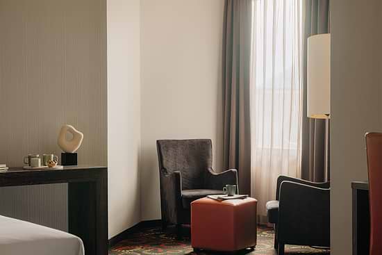 Leonardo Hotel Eindhoven City Center - Family Room 2 Double Beds