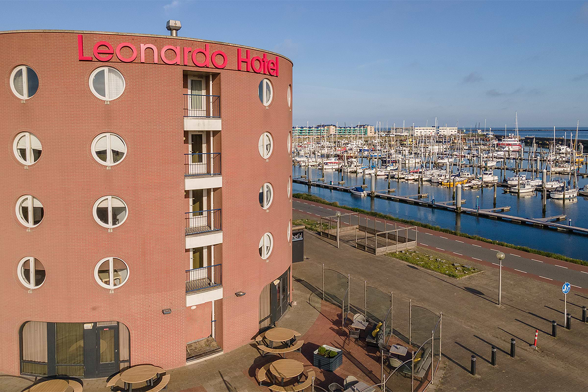 Leonardo Hotel IJmuiden Seaport Beach - Außenansicht