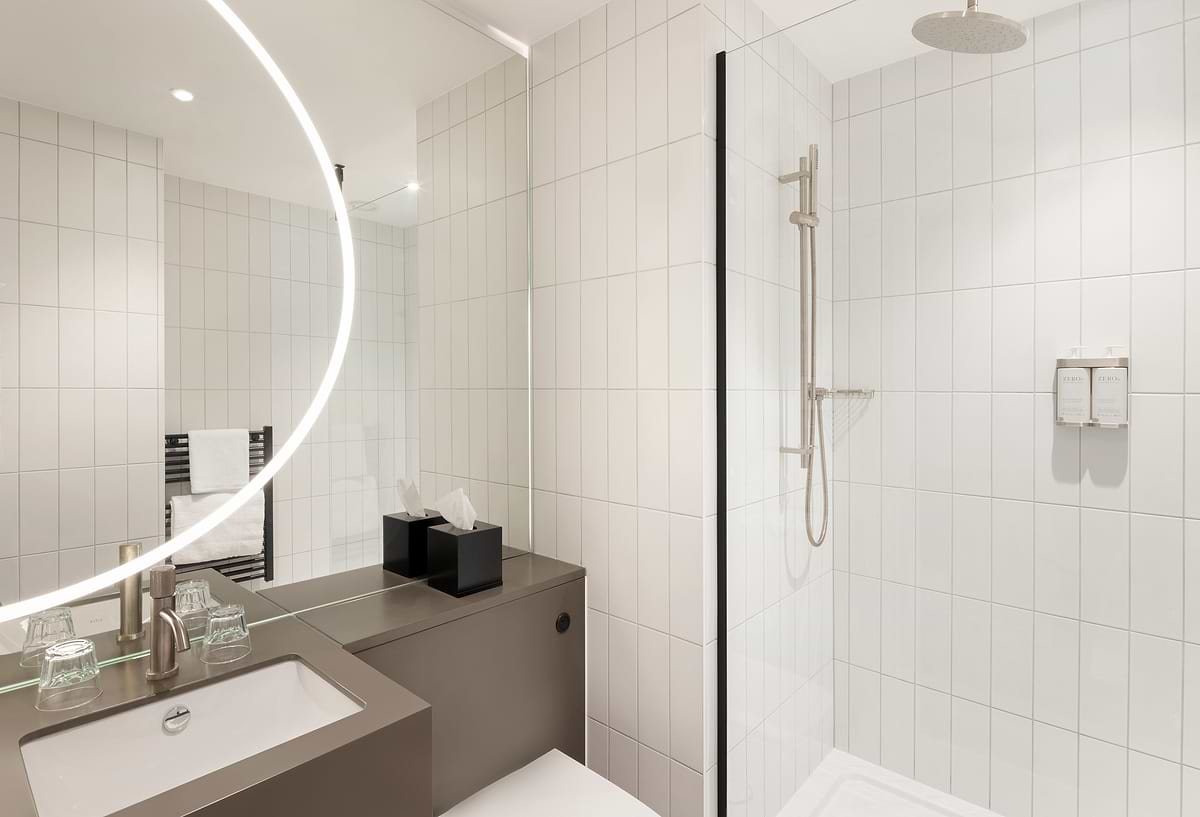 Leonardo Hotel Manchester Piccadilly Bagno
