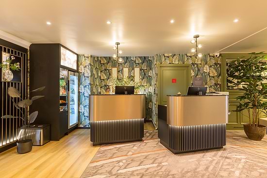 Leonardo Hotel Antwerp the Plaza - Reception