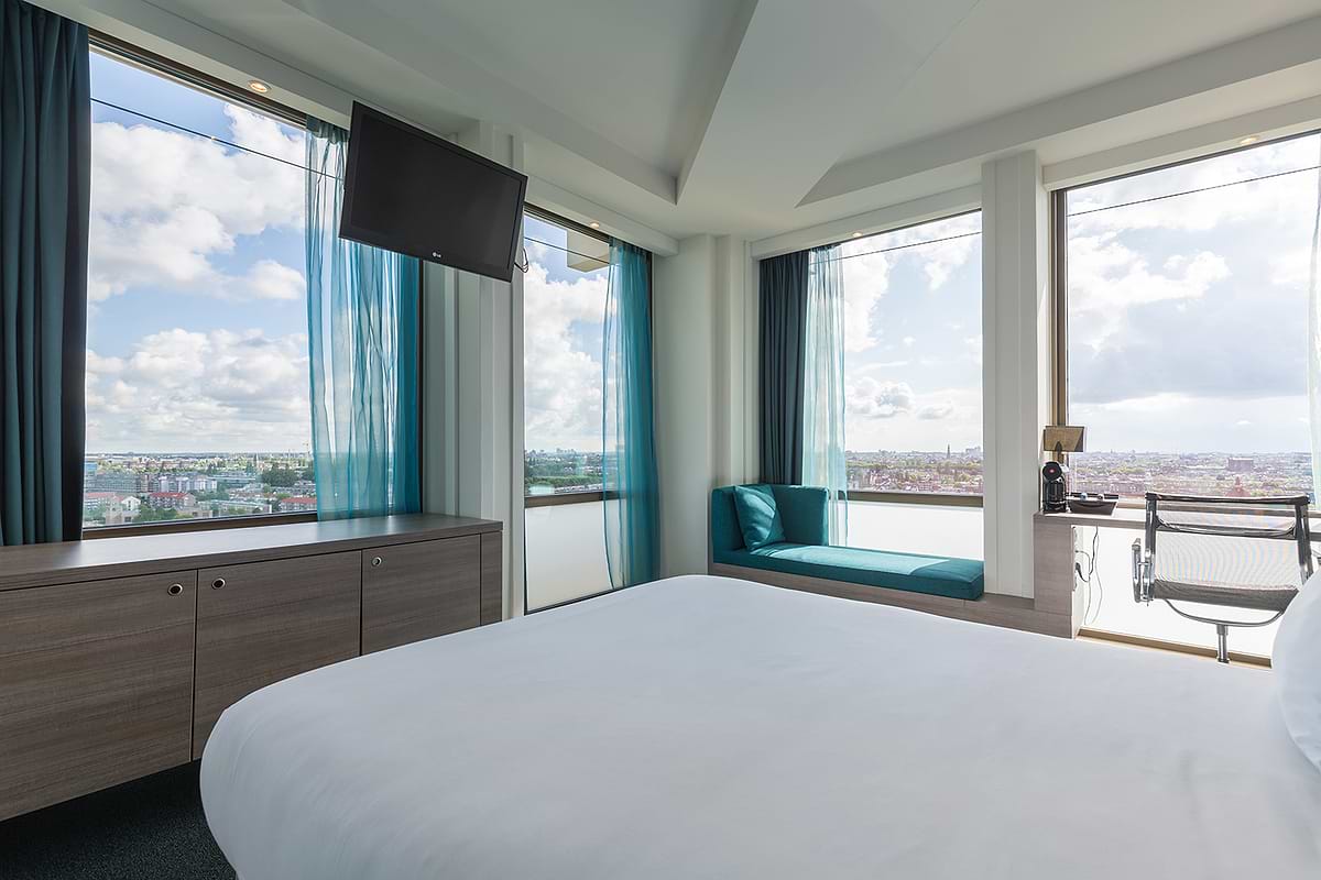 Leonardo Hotel Amsterdam Rembrandtpark - Номер Deluxe Queen с угловым видом