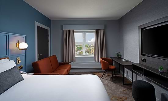 Leonardo Hotel Galway - Семейная комната