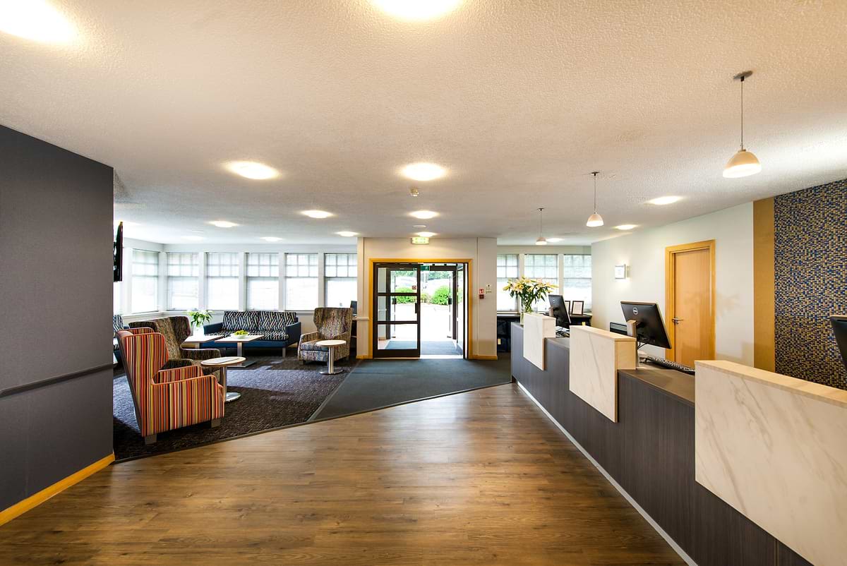 Leonardo Inn Aberdeen Airport - Lobby
