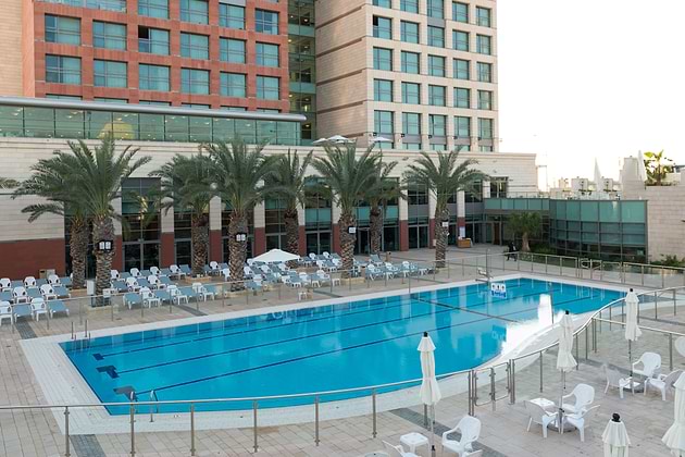 Leonardo Plaza Hotel Ashdod - Outdoor Pool View