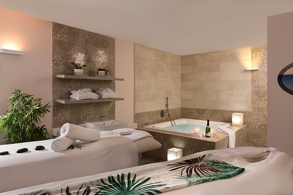 فندق ليوناردو بلازا البحر الميت - معالجات سبا