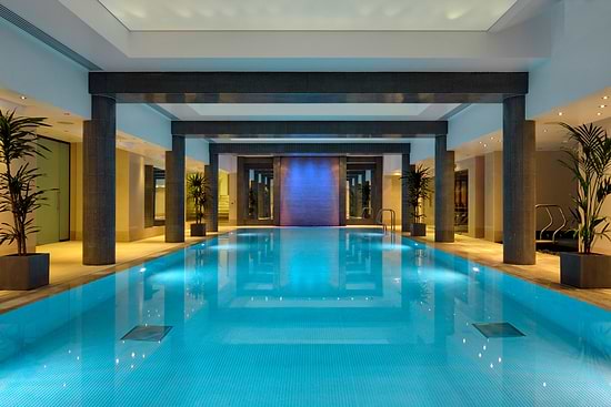 master St. Paul's - Pool