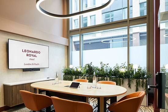 Leonardo Royal Hotel London St Paul’s Meeting Room