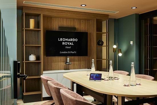 Leonardo Royal Hotel London St Paul’s Meeting Room