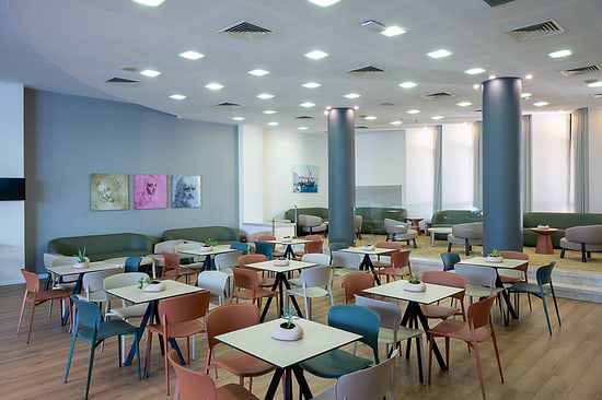 提比利亚莱昂纳多酒店