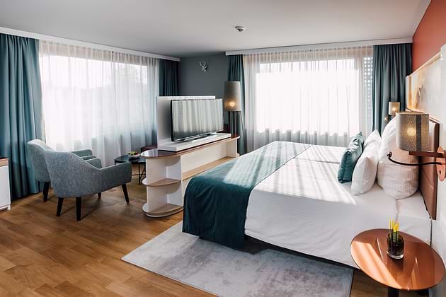 Leonardo Hotel Zurich Airport Deluxe Room
