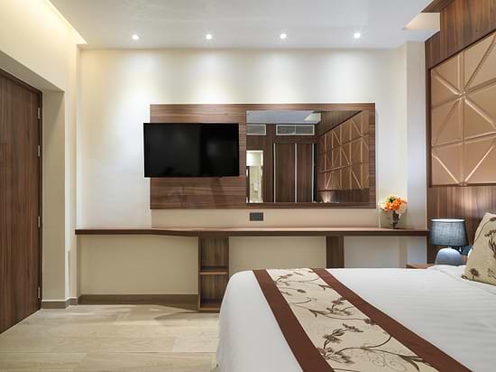 Leonardo Boutique Hotel Larnaca - Basic Double Room