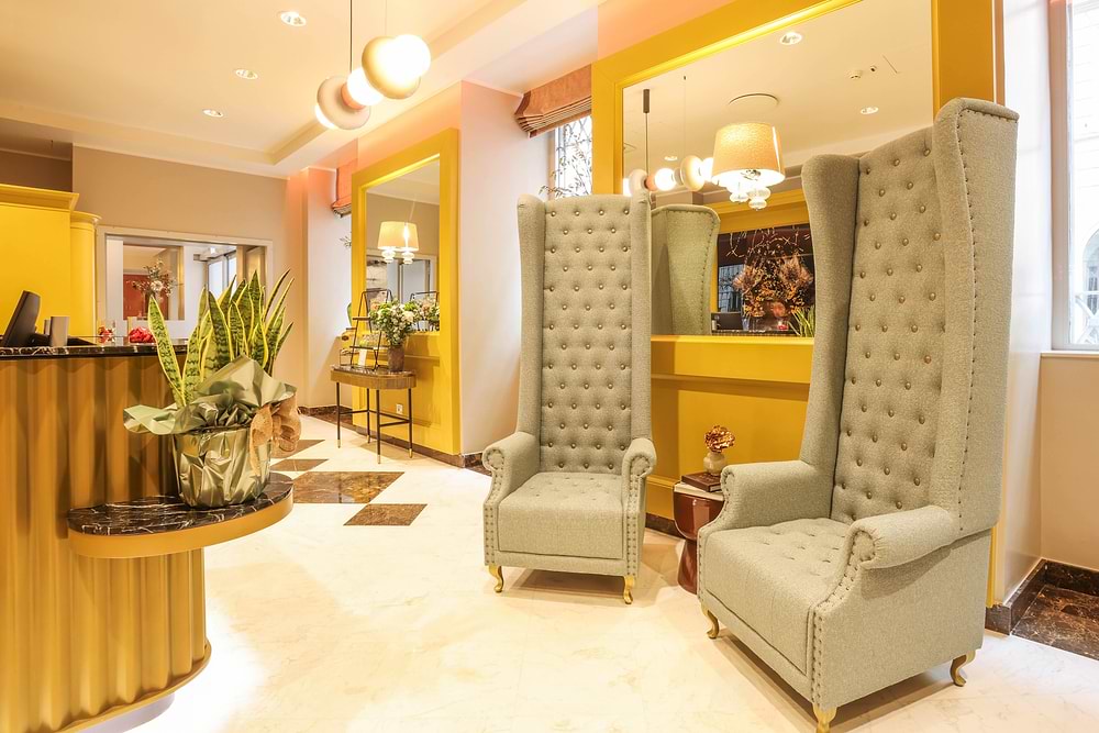 Leonardo Boutique Rome Monti