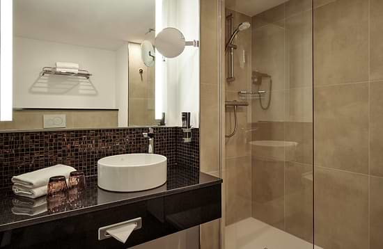 Leonardo Hotel Hamburg City Nord - Номер Люкс