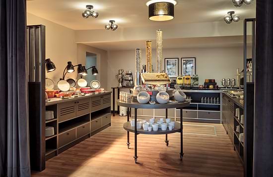 Leonardo Hotel Hamburg Elbbrücken - Frühstück
