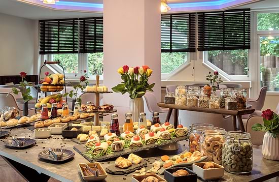 Leonardo Hotel Hamburg Elbbrücken - Kaffeepause