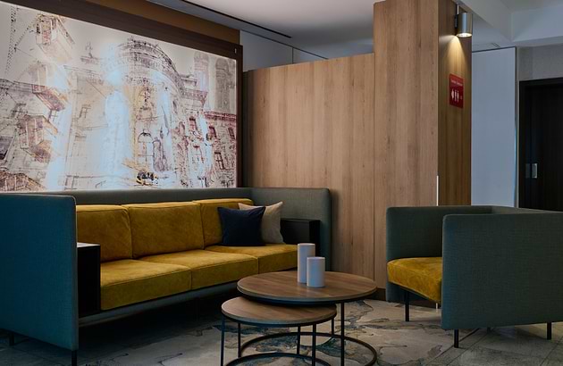 Leonardo Hotel & Residenz München - Лобби