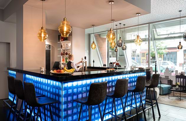 Leonardo Hotel Berlin - Бар