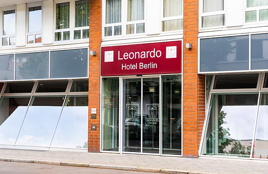 Leonardo Hotel Berlin - Hotel Ingang