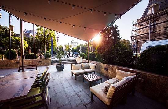 Leonardo Hotel Bucharest City Center - Терраса