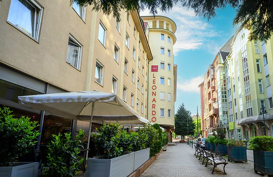 Leonardo Hotel Budapest - Buitenkant