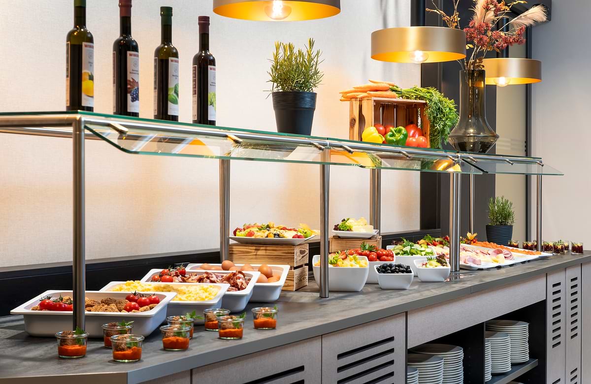 Leonardo Hotel Dresden Altstadt - Завтрак-буфет