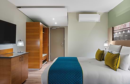 Leonardo Hotel Esslingen - Superior Double Room