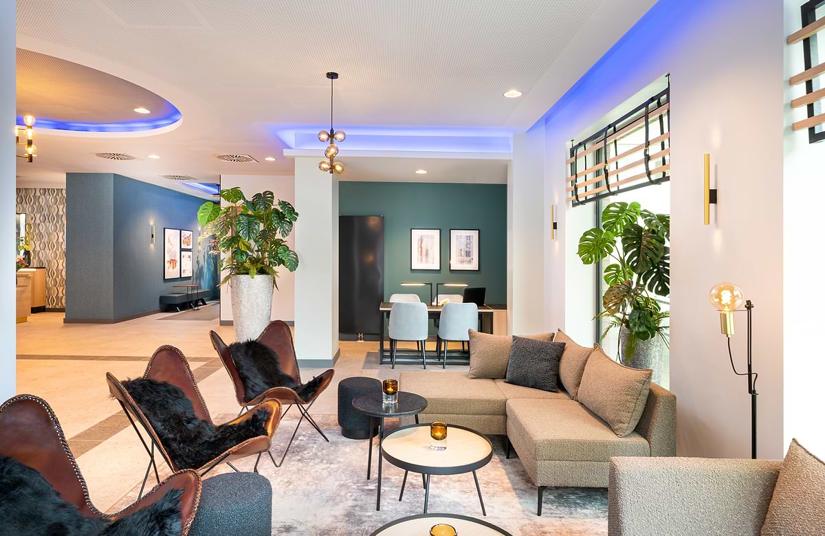 Leonardo Hotel Hamburg Altona - Лобби