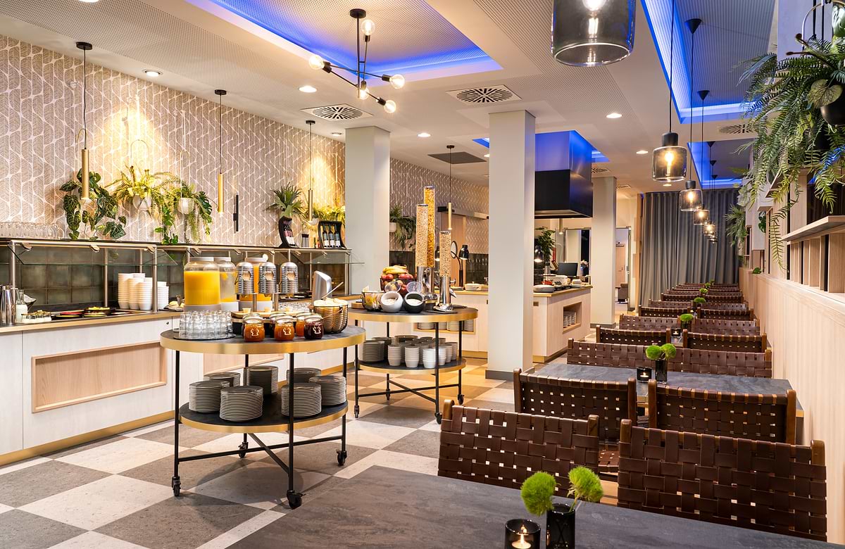 Leonardo Hotel Hamburg Altona- Зона для завтрака