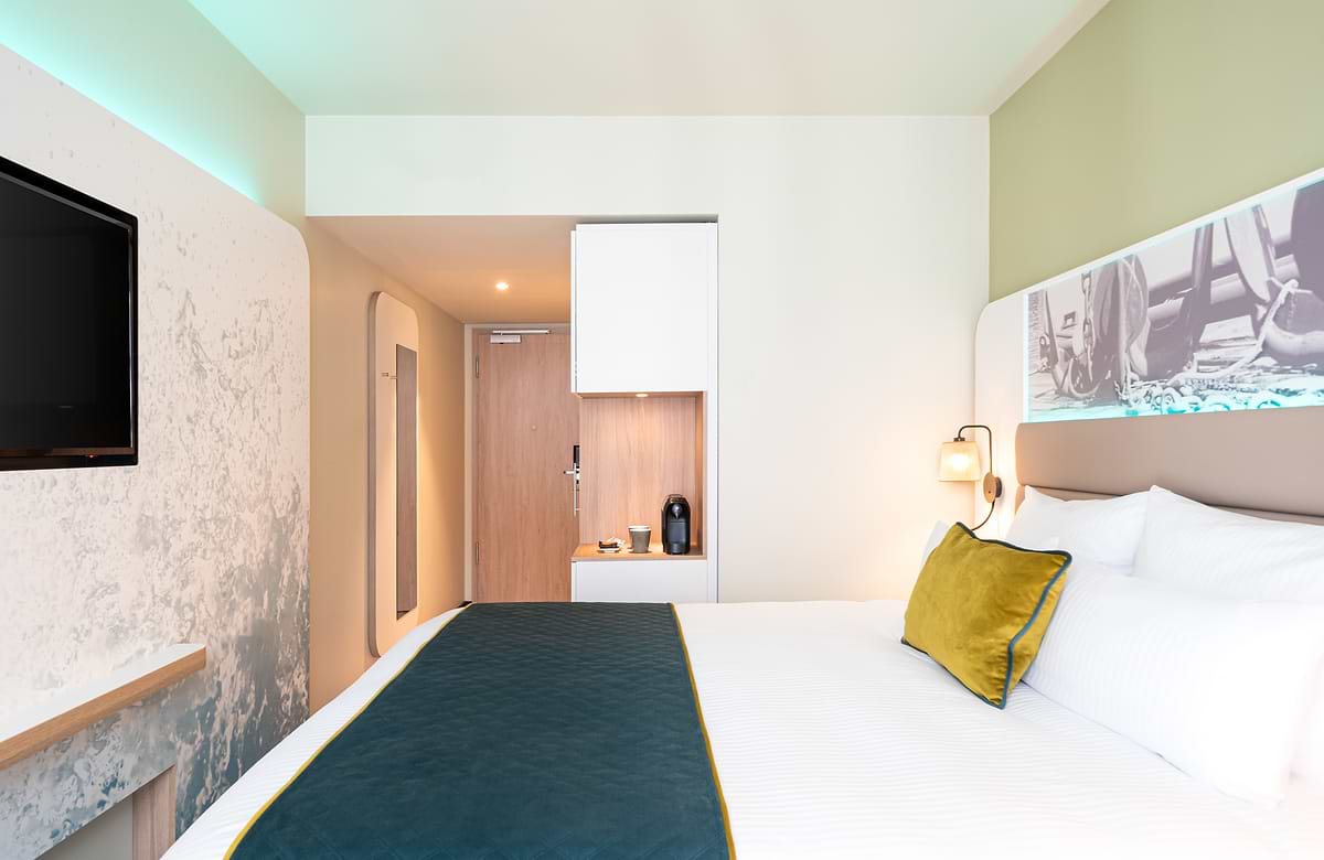 Leonardo Hotel Hamburg Altona - Superior Номер
