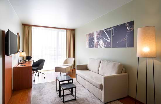 Leonardo Hotel Salzburg Airport - Люкс