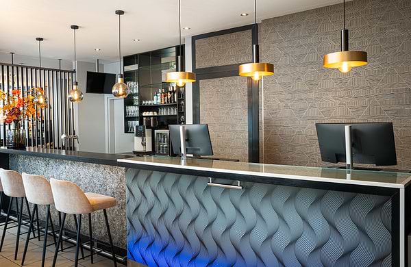 Leonardo Hotel Salzburg City Center - Recepción