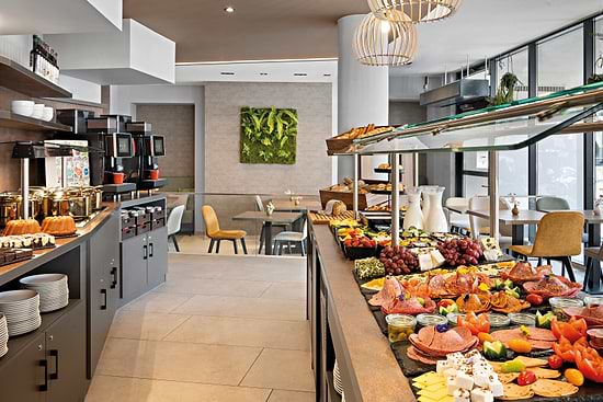 Leonardo Hotel Salzburg City Center - Colazione a Buffet