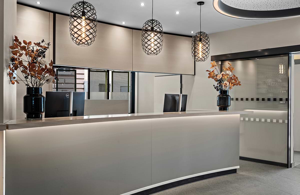 Leonardo Hotel Vienna City West - משרד קדמי