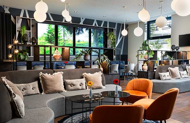 Leonardo Hotel Vienna Hauptbahnhof - Lobby