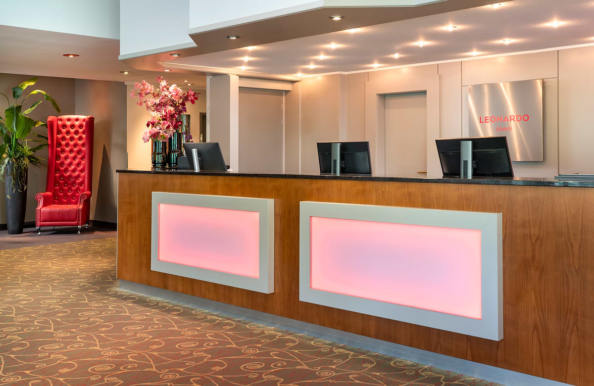 Leonardo Hotel Mönchengladbach - Recepción