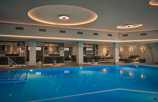 Leonardo Royal Hotel Baden-Baden - Schwimmbad